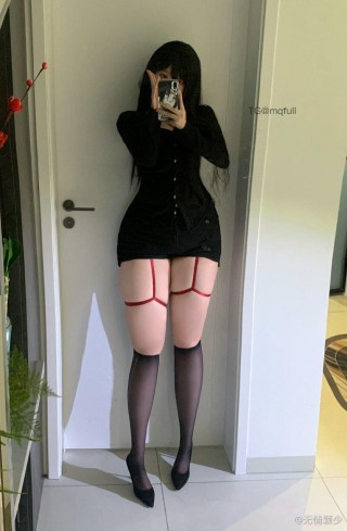 无情颖少 2024-06-21 15:06:06 喜欢的永远不是类型，是感觉～