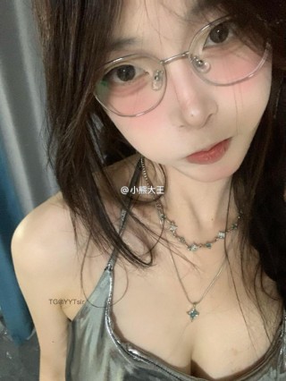 小熊大王 2025-05-02 22:13:58 五月的天 刚诞生的夏天