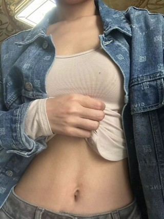 小杏仁 2024-04-27 22:17:52 都是白开水，别装优乐美