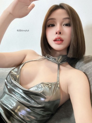 迷人小艾琳 2023-07-05 11:59:35 图片