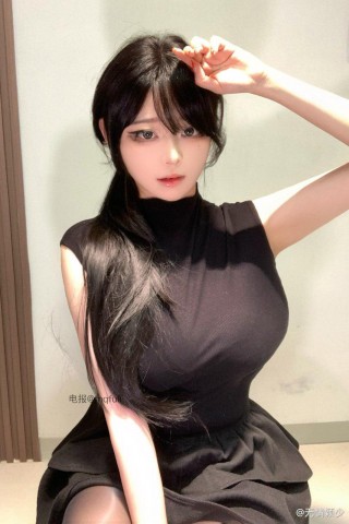无情颖少 2024-11-01 10:04:05 想做辣妹 也想做你的甜心宝贝