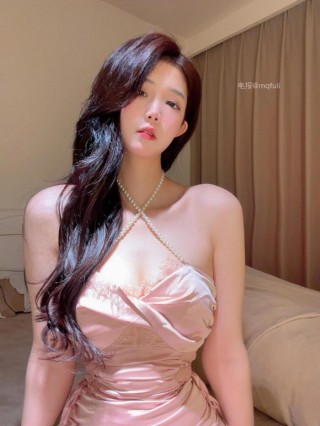 小霞佩奇 2025-03-27 10:21:34 今天有点性感