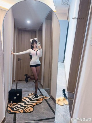 卿风的秘密 2025-04-02 23:59:00 我建议你早点喜欢我