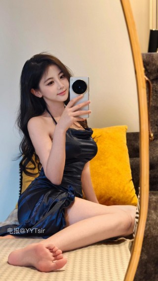 刘二萌 2025-07-07 19:58:21 学院风jk制服