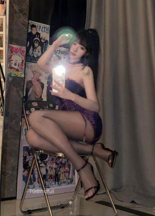 超蓝布罗莉 2025-06-04 04:05:44 猜猜我多高😛👠