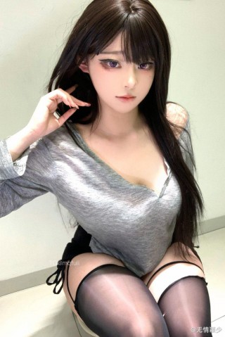 无情颖少 2024-11-03 17:06:05 想看看宝宝呢💦