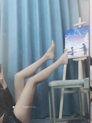 一个板栗栗 2025-05-18 17:20:03 VIP月卡❤️你们喜欢的照片