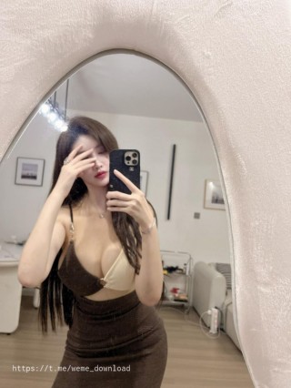 Carol周研希 2023-09-28 16:16:40 嘉宾帖 完美曲线一览无遗