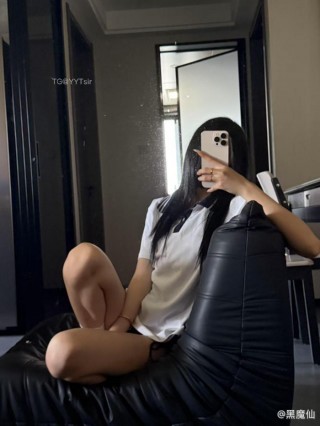 黑魔仙 2025-05-10 17:28:00 原谅我 我只是很爱拍摄的宝宝