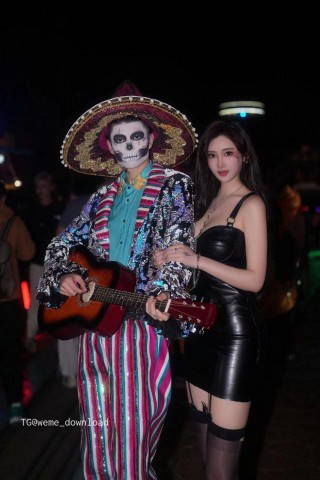 Carol周研希 2023-11-07 12:37:56 万圣节🎃系列