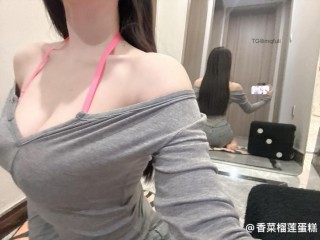 卿风的秘密 2025-03-24 13:40:52 我已经乖乖躺下了就等你一句晚安了