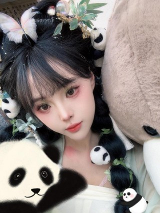 糖酥栗 2025-05-06 08:10:20 国宝熊猫