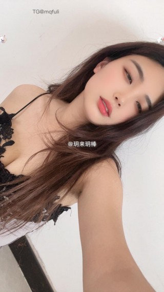 玥玥的秘秘花园 2025-04-29 07:50:25 可以给我很多很多的爱吗