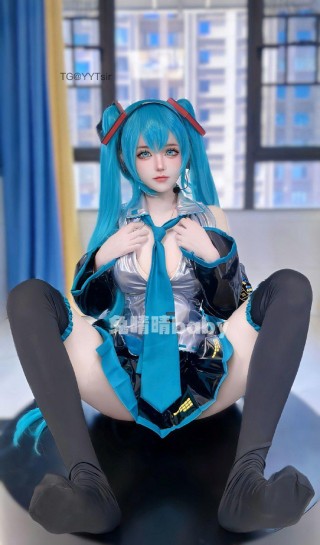 兔晴晴baby 2025-03-26 03:26:53 初音未来cos