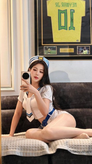 刘二萌 2025-07-06 15:25:11 学院风海军领水手制服套装㊙️