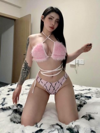 妮娜姐姐 2025-03-22 13:40:18 付费贴#男友视角 粉色情趣内衣套装大片