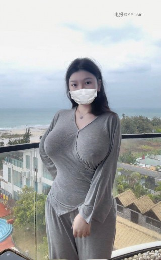 一苒的秘密 2025-02-09 16:24:40 🧡刚睡醒