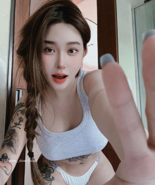 宋昱欣Hitomi 2023-10-18 12:14:00 起床啦~