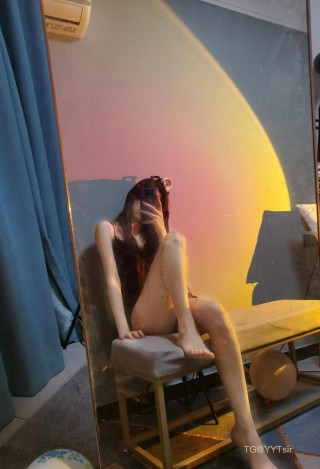 一个板栗栗 2025-05-24 15:48:46 VIP月卡❤️你们喜欢的照片