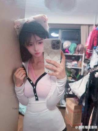 卿风的秘密 2025-04-02 23:59:00 我建议你早点喜欢我