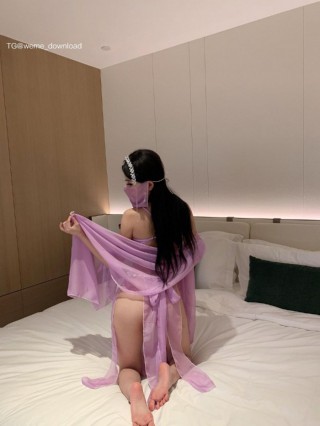炸蛋Boom 2024-01-16 15:40:32 嘉宾专享帖 清纯古装西域风情👙细腻的美腿翘臀酥胸