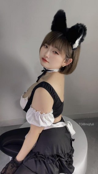 猫猫超奈丝 2025-04-28 22:40:34 付费贴 黑丝裤女仆装系列