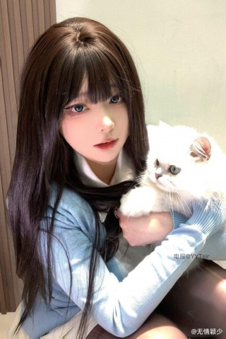 无情颖少 2024-10-31 10:05:05 今晚，该宠幸哪位宝宝😍😍