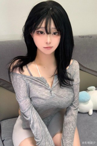 无情颖少 2024-06-21 15:06:06 喜欢的永远不是类型，是感觉～