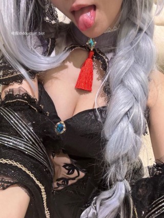陈不凡超甜 2024-05-03 19:07:52 五一快乐宝贝们