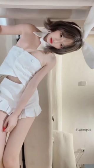 小霞佩奇 2025-04-21 22:32:02 晚上来发一组 最近也很勤哦
