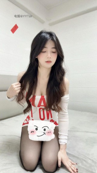是小野马 2025-05-17 19:36:03 看完能忍住的是👍这个