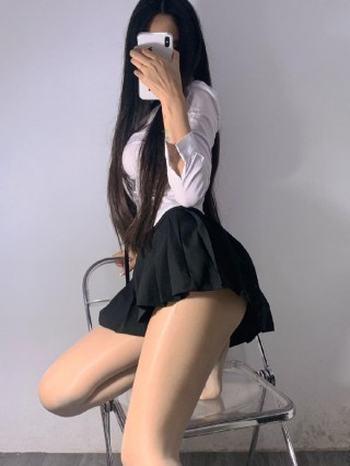陈佩奇 2021-10-17 10:22:46 今日份跟着猪姐学穿搭
