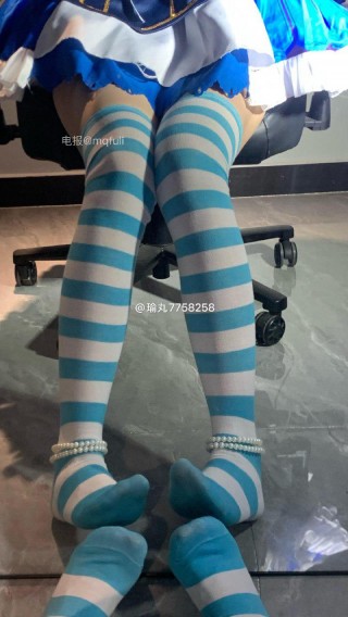 不吃瑜丸啊 2025-05-14 17:41:31 下午茶准备好了主人 #妲己爱丽丝#