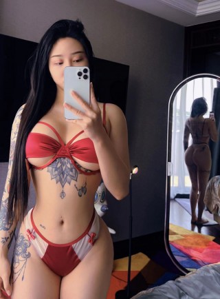 宋昱欣Hitomi 2022-08-16 17:08:15 🍑图片