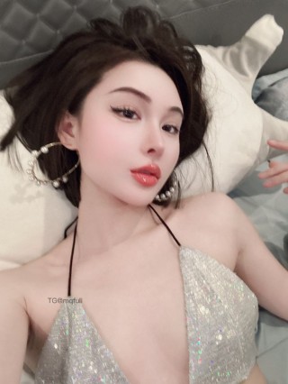 迷人小艾琳 2023-05-05 18:42:08 不知道说点啥