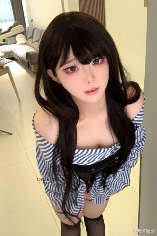 无情颖少 2024-10-31 10:05:05 今晚，该宠幸哪位宝宝😍😍
