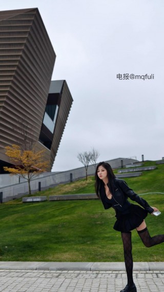 刘二萌 2025-07-09 11:36:12 不要叫我宝宝 你知道的 我最吃这一套了