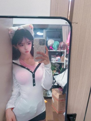 卿风的秘密 2025-04-08 16:01:39 付费贴 熟女系列 小短裙 又纯又欲