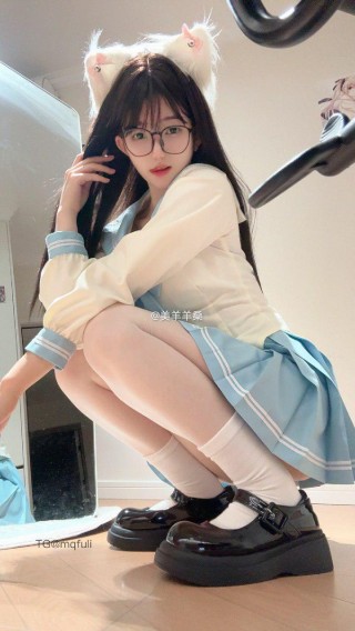 美羊羊 2025-04-10 00:49:48 穿这身去见你