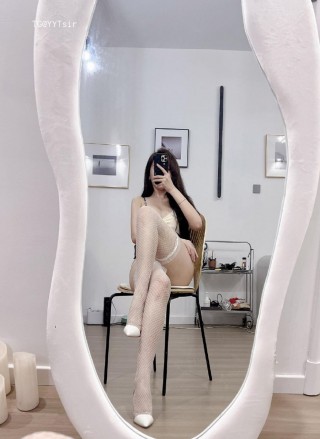 Carol周研希 2023-09-28 16:16:40 嘉宾帖 完美曲线一览无遗