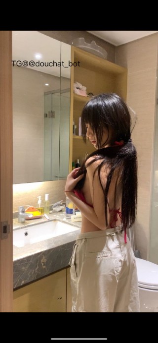 任智桃 2024-01-22 10:55:28 还是喜欢原相机的肉感