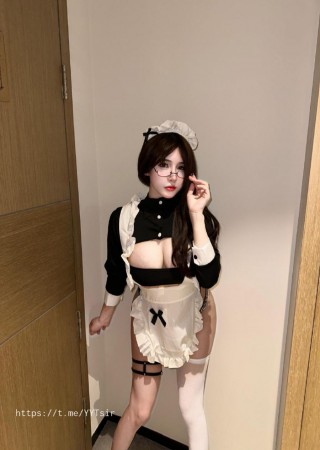 奔跑的晶骡儿 2023-09-06 14:15:49 cos女仆装 超短围裙