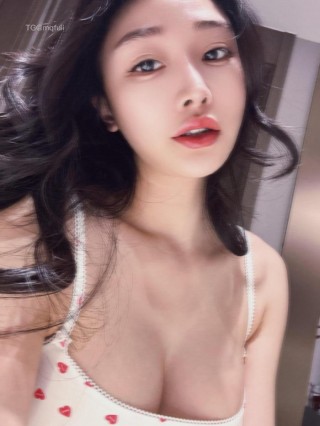 DJCC陈韵竹 2025-04-28 19:45:48 VIP月卡❤️你们喜欢的照片