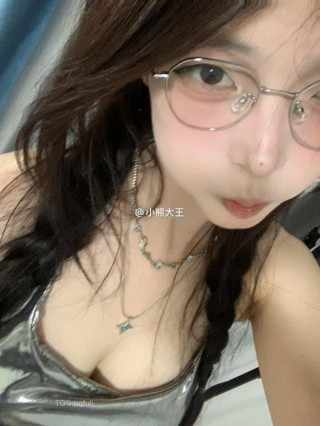 小熊大王 2025-05-02 19:37:36 你的痛苦我都心疼想为你解决