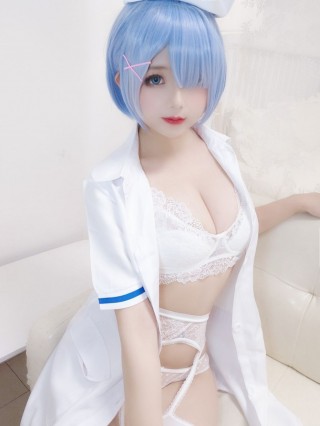奈一乔 2021-12-29 09:45:02 早上好吖