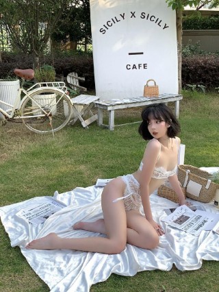 DeadBarbie 2021-12-13 14:10:20 拍摄不易 请多包涵