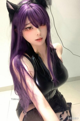 无情颖少 2024-09-20 17:05:06 女人一身黑走哪都OK