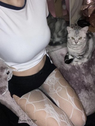小哭包不哭 2023-06-20 17:56:21 夏天的晚风真舒服😜照片18p