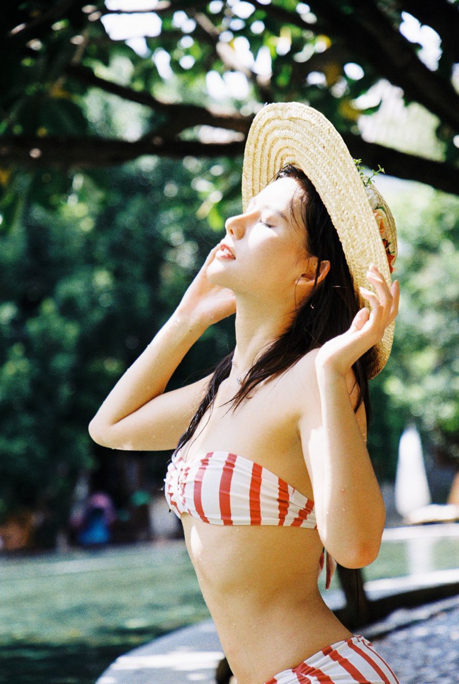 阿朱啊 2022-08-01 夏天的浪漫，比基尼占一半～