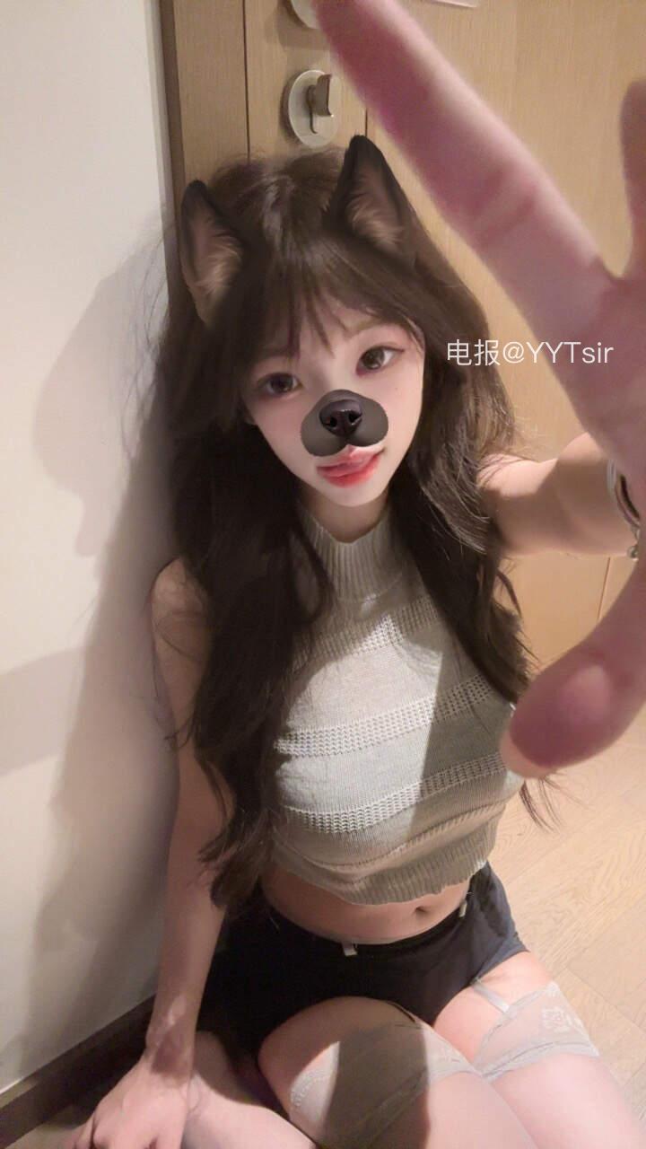 呆呆 2025-05-28 10:07:22 这个世界欠调教